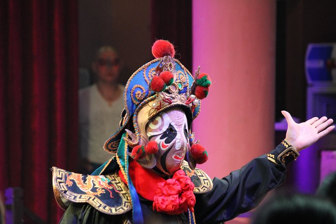 Skip the Line: Sichuan Opera Chengdu Ticket - Getting There: Redemption Point, Public Transport, and Timing