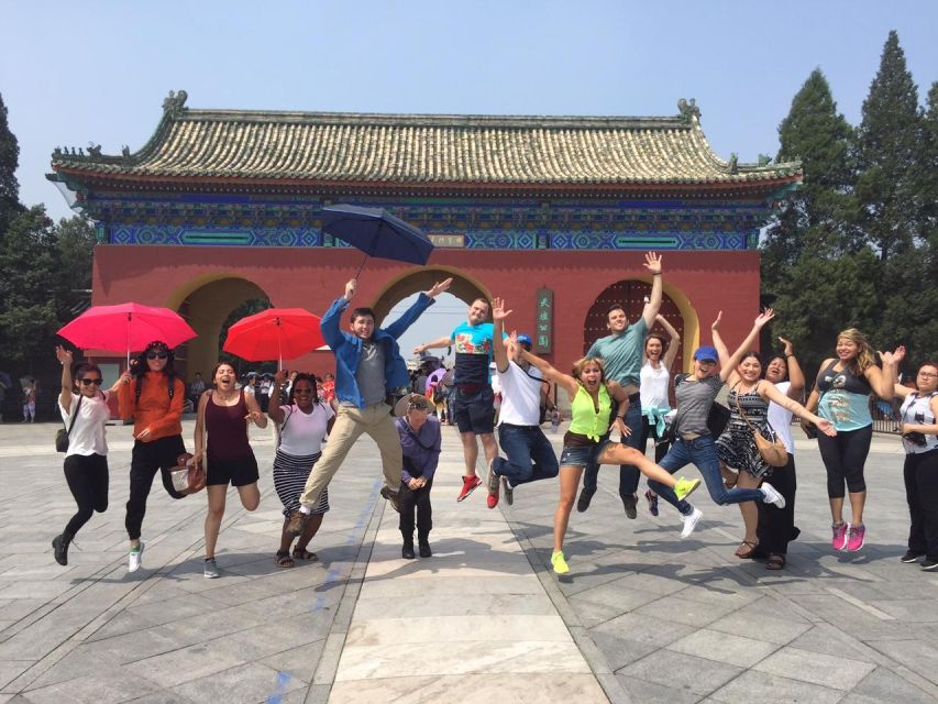 Small-Group Beijing City Highlights Tour With Lunch - Guide and Group Experience: What Makes the Tour Feel Worth It