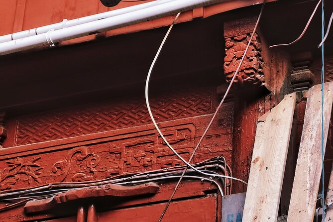 Small-Group Shanghai's Old City Walking Exploration - Price and value: what $100 buys in time, snacks, and guidance