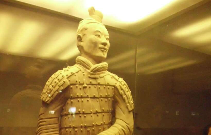 Small Group Terracotta Warriors Tour with Options - Photo spots, free time, and how to avoid the viewing trap
