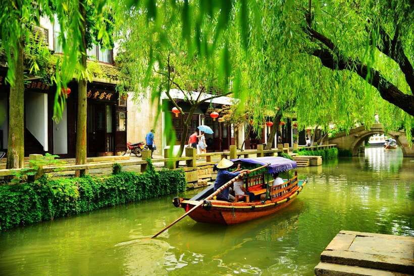 Suzhouand Zhouzhuang Private Guided Day Trip from Shanghai - Suzhou gardens: choosing Humble Administrator’s Garden or a close alternative