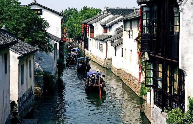 Suzhouand Zhouzhuang Private Guided Day Trip from Shanghai - Price and value: why $235 can make sense for the right traveler