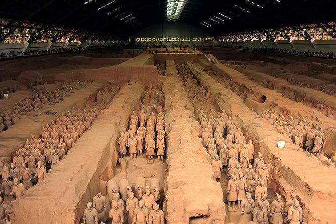 Terracotta Army, Big Wild Goose Pagoda&City Wall Full Day Tour - Hotel pickup and the comfort factor in an air-conditioned van