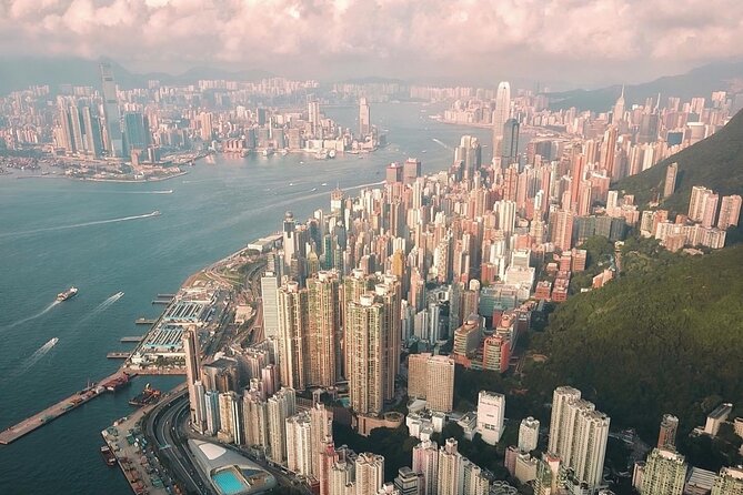 The Authentic Hong Kong - Private Walking Tour - How a private walking route works in Hong Kong