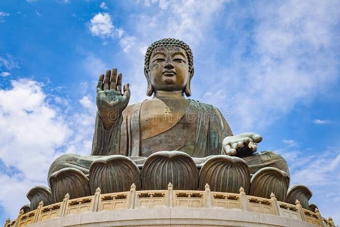 The Big Buddha & Lantau Island - Private Tour with Private Car - Food and guide style: where value actually shows up