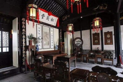 Tongli and Zhouzhuang Water Town Private Day Tour from Suzhou - Tuisi Garden UNESCO stop: a timed reset between canal walks