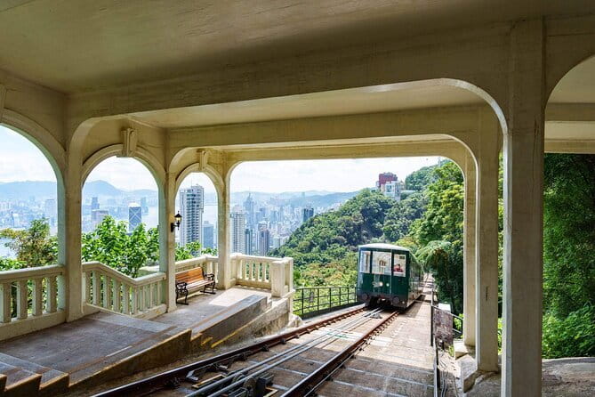Victoria Peak Tram and Sky Terrace 428 Admission Hong Kong - Crowds, fog, and the wrong line: the issues that actually happen