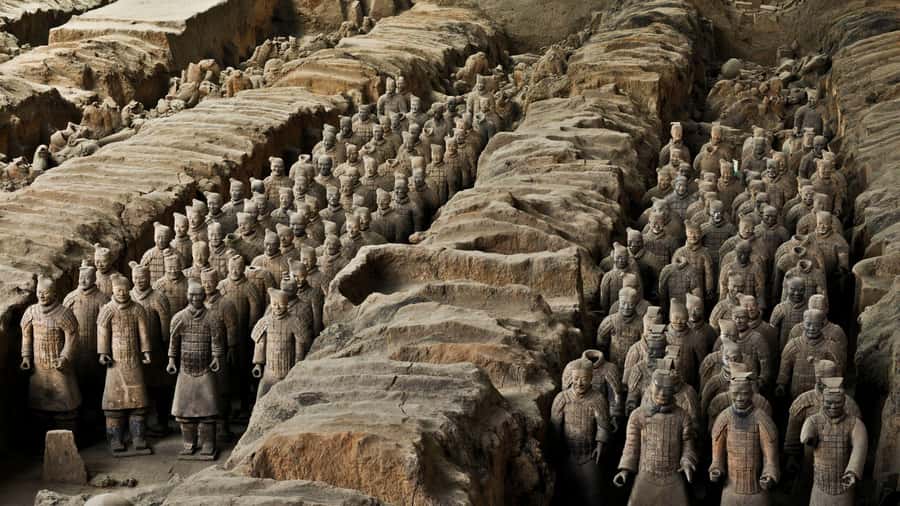 Xian: Bus Tour of Terracotta Warriors With Guide & Lunch - Getting to the site: early pickup and a fast ride