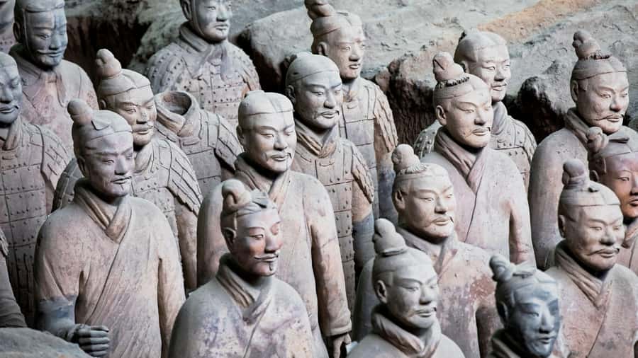 Xian: Bus Tour of Terracotta Warriors With Guide & Lunch - The Terracotta Warriors Museum with a guide: seeing the pits without getting lost