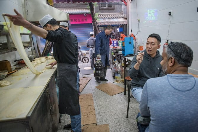 Xi'an Gourmet Walking Tour at Night - Who this tour suits best