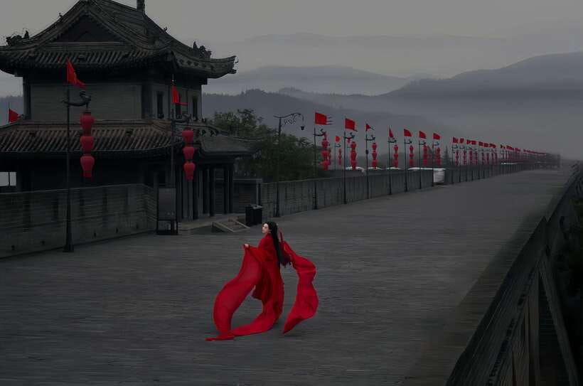 Xi'an: Hanfu and Tang Dynasty Costume Photo Shoot - Da Tang Ever Bright City and Xingqing Palace: soft, sweet night scenes