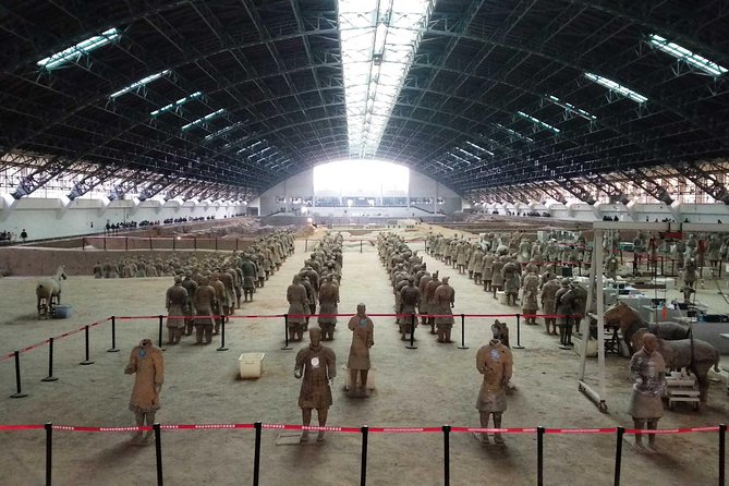 Xi'an Highlights Day Tour: Terracotta Warriors and City Sightseeing - Transportation, Guide Style, and What Makes Private Here Actually Useful