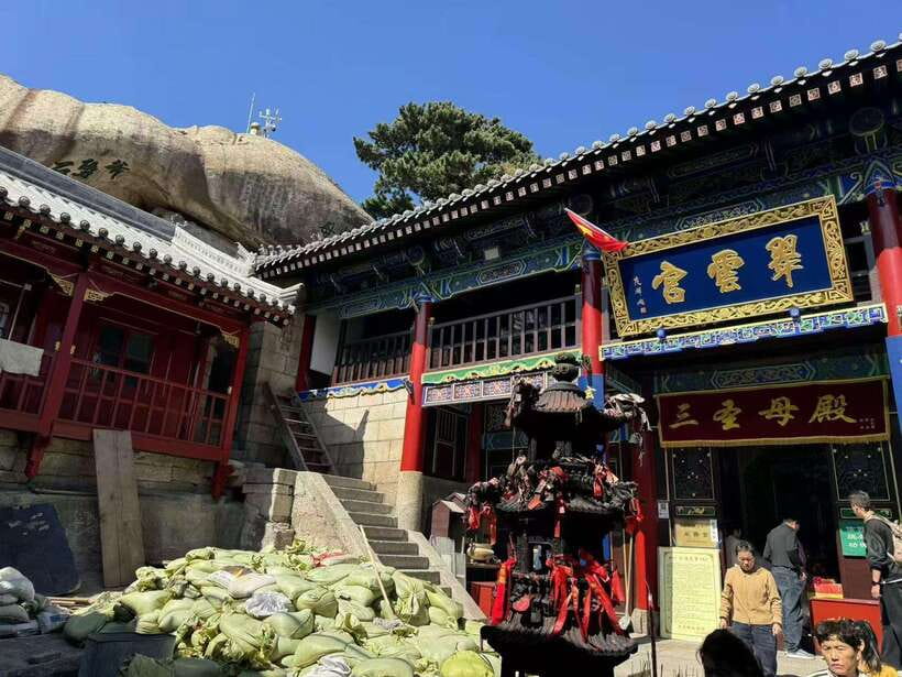 Xi'an: Hua Shan Mountain Private day Tour - Seeing the peaks: South 2160.5m, East Morning Sun, and West Lotus