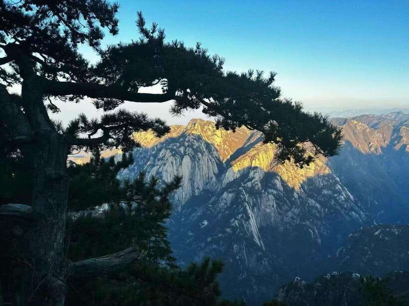 Xi'an: Hua Shan Mountain Private day Tour - Price and value: does $240 per person make sense?