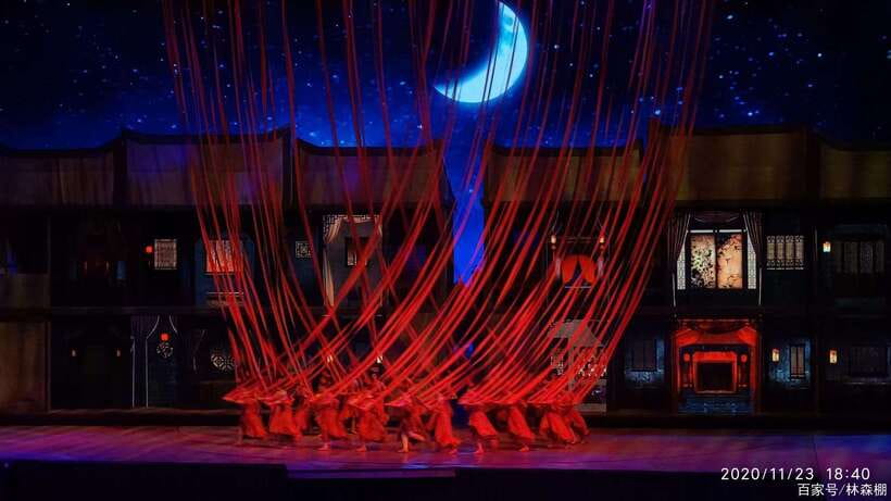 Xi'an Silk Road: Legend of Camel Bell Show Ticket w/Transfer - Inside the Theater: Revolving Seats and Captions That Actually Help