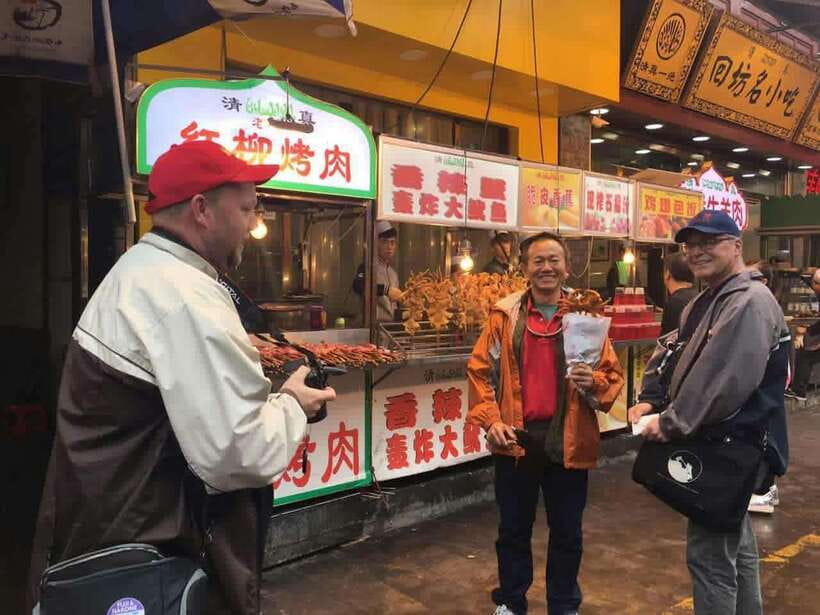 Xi'an: Terracotta Army, Big Goose Pagoda, City Wall - Xi’an City Wall: your payoff walk after the main sights