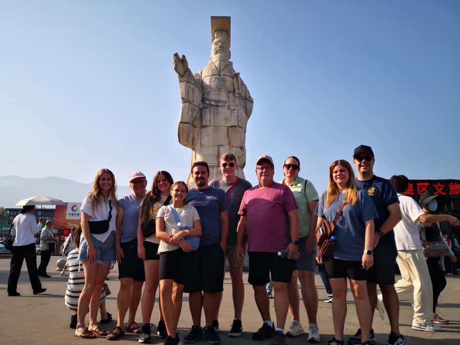 Xi'an: Terracotta Army Mini-Bus Tour with Options - Getting There Without Stress: Metro or a Didi Taxi