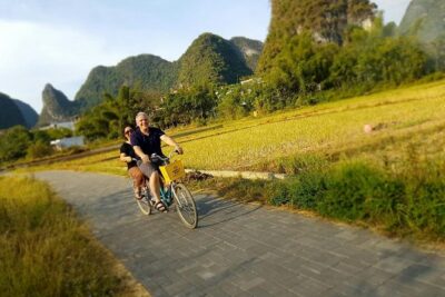 Xingping Xianggong Hill and Yangshuo Countryside Classic Day Tour - Morning: Xianggong Mountain and the view that earns the steps