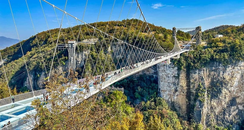 Zhangjiajie: 2-Day National Forest Park & Glass Bridge Tour - Lunch on your own: plan for mountain prices and the local flavor