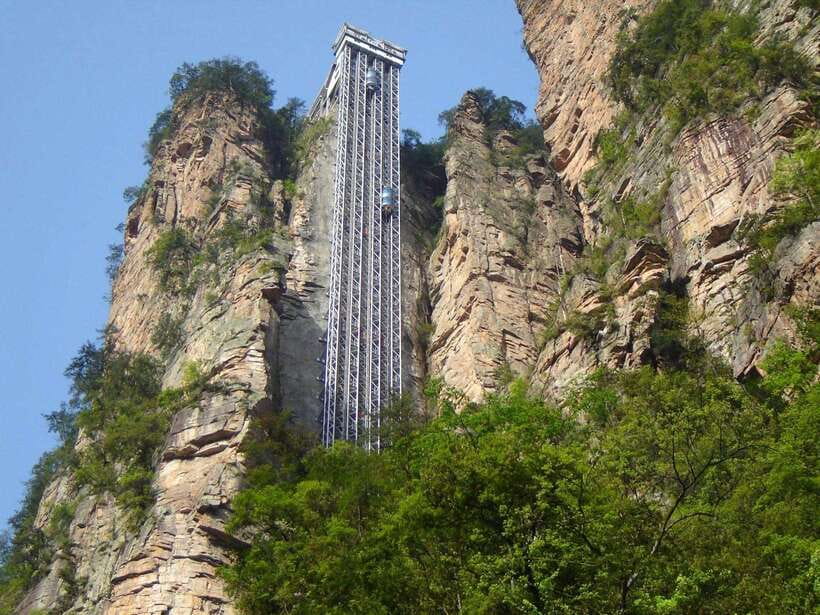 Zhangjiajie: Highlights Tour with Glass Bridge & Cable Car - Tianzi Mountain by Battery Bus: Sea of Clouds Energy
