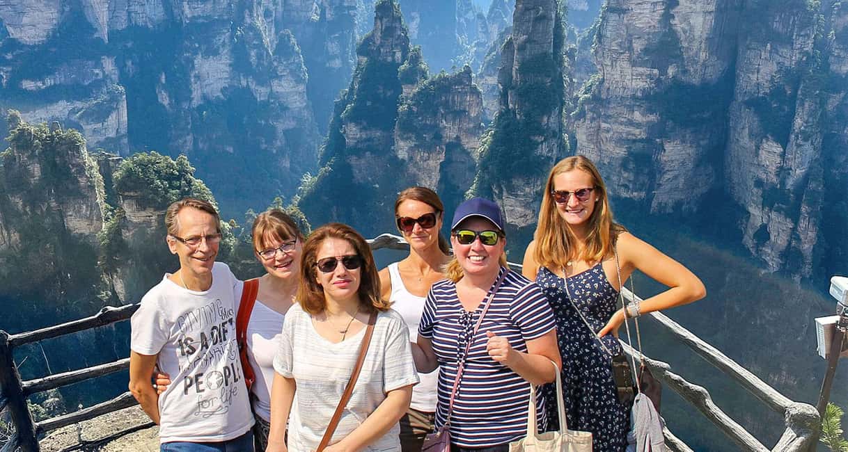 Zhangjiajie: Mini Group Day Tour with Bailong Elevator - Yuanjiajie Scenic Area: Qiankun Pillar, Hallelujah Mountain, and the “Avatar” moment