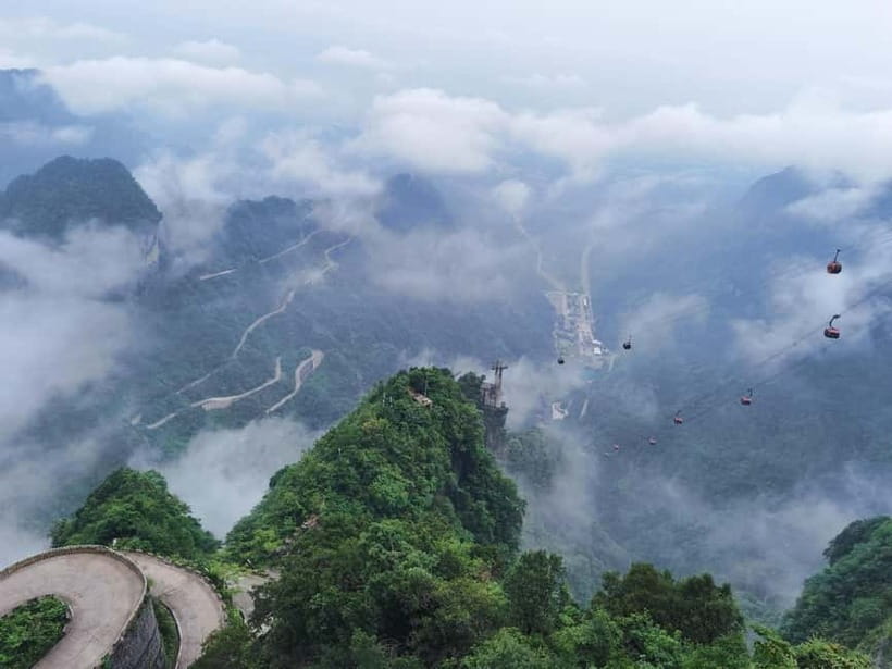 Zhangjiajie: National Forest Park 1-Day VIP Private Tour - VIP entry changes the whole day in Zhangjiajie