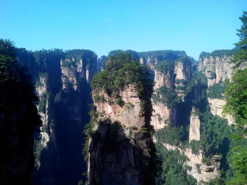 Zhangjiajie: National Forest Park 1-Day VIP Private Tour - Shili Gallery train and Jinbianxi Stream for the calmer rhythm