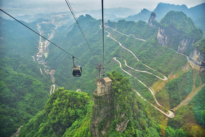 Zhangjiajie Tianmen & Glass Bridge Private All-Inclusive Tour - Heaven’s Door: the cave visit with misty views