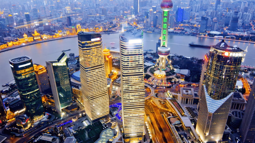 Zhujiajiao & Shanghai:Private Day Tour Water Town to Skyline - A one-day time travel plan: Zhujiajiao to the Bund